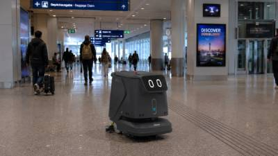 Pudu CC1 Reinigungsroboter Flughafen Duesseldorf Reinigungsroboter für Flughafen in Düsseldorf