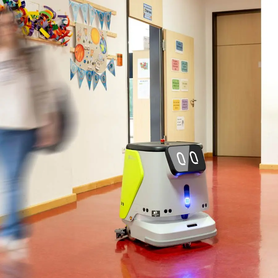 Reinigungsroboter Schule & Universitaeten